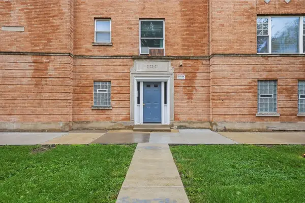 2121 N Saint Louis Avenue #3S, Chicago, IL 60647