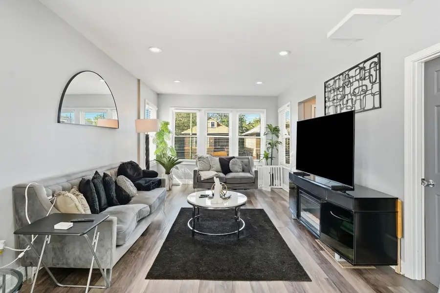 9345 S Harper Avenue, Chicago, IL 60619 - #2