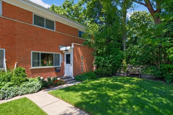 215 Dodge Avenue #F, Evanston, IL 60202