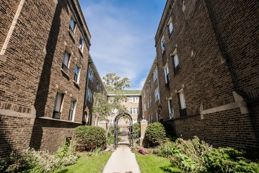 721 Reba Place #3N, Evanston, IL 60202 - #2