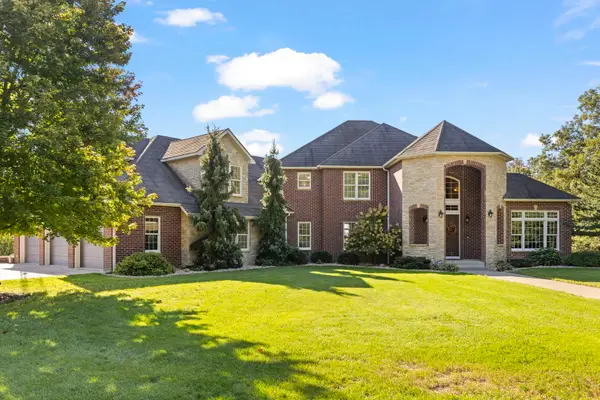1349 Sleepy Hollow Road, Amboy, IL 61310