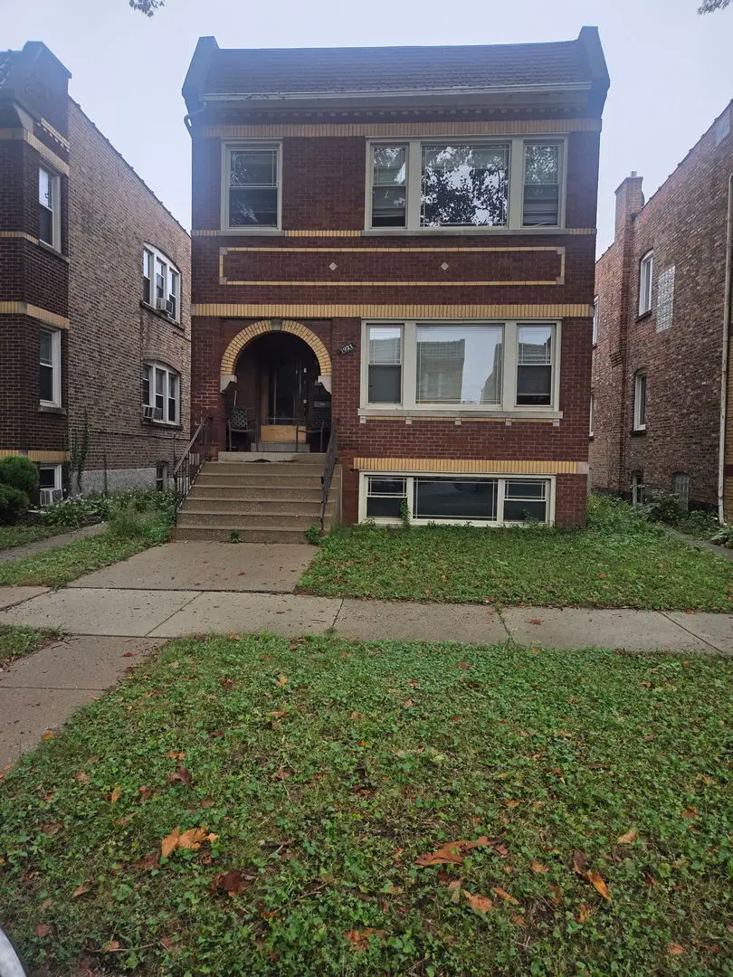 1921 Wesley Avenue, Berwyn, IL 60402 - #2