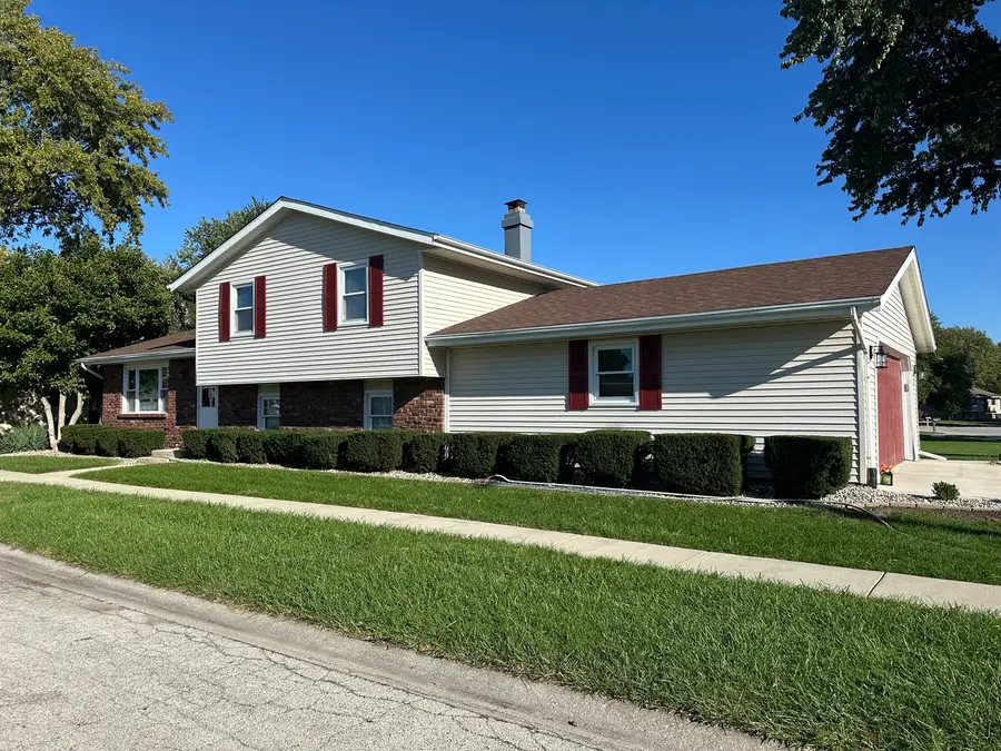 1224 Quail Drive, Bradley, IL 60915 - #2