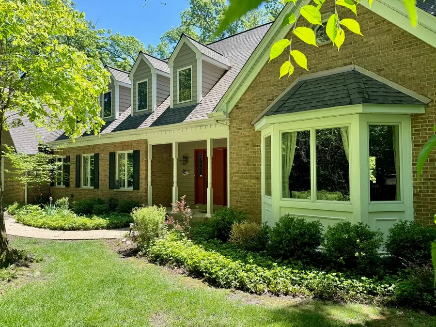 37W305 Crane Road, Saint Charles, IL 60175 - #2