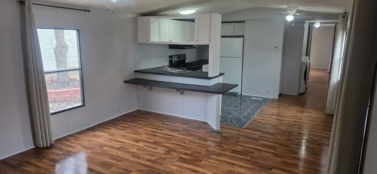 541 Park Avenue, Belvidere, IL 61008 - #1