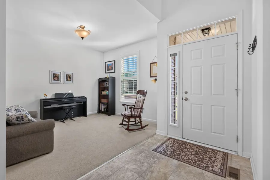 633 Verdi Street, Woodstock, IL 60098 - #2