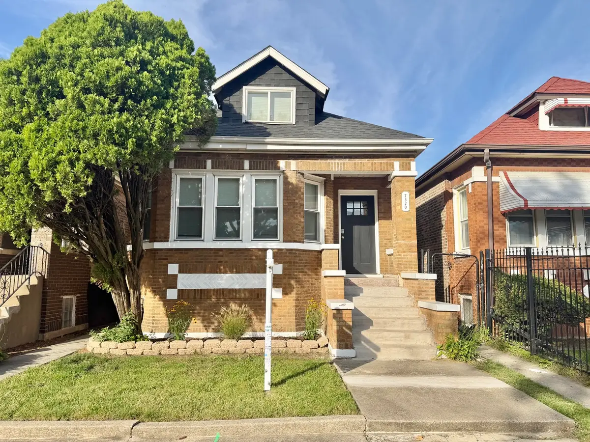 7320 S Oakley Avenue, Chicago, IL 60636 - #1