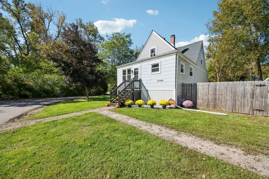 37966 N Nora Place, Spring Grove, IL 60081 - #3