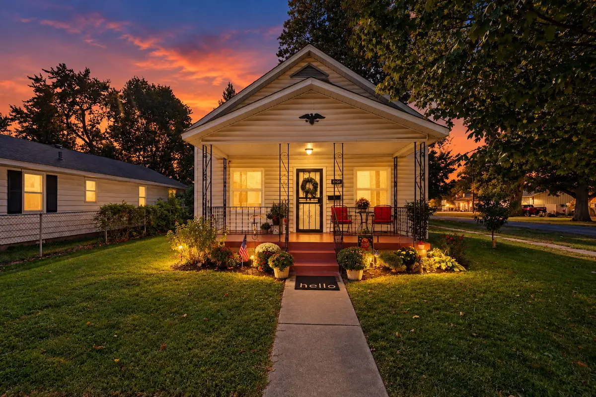 1004 Hester Avenue, Centralia, IL 62801 - #1