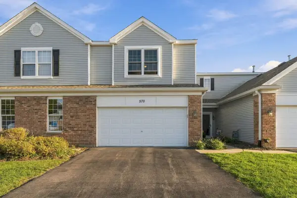 570 Springbrook Trail N, Oswego, IL 60543