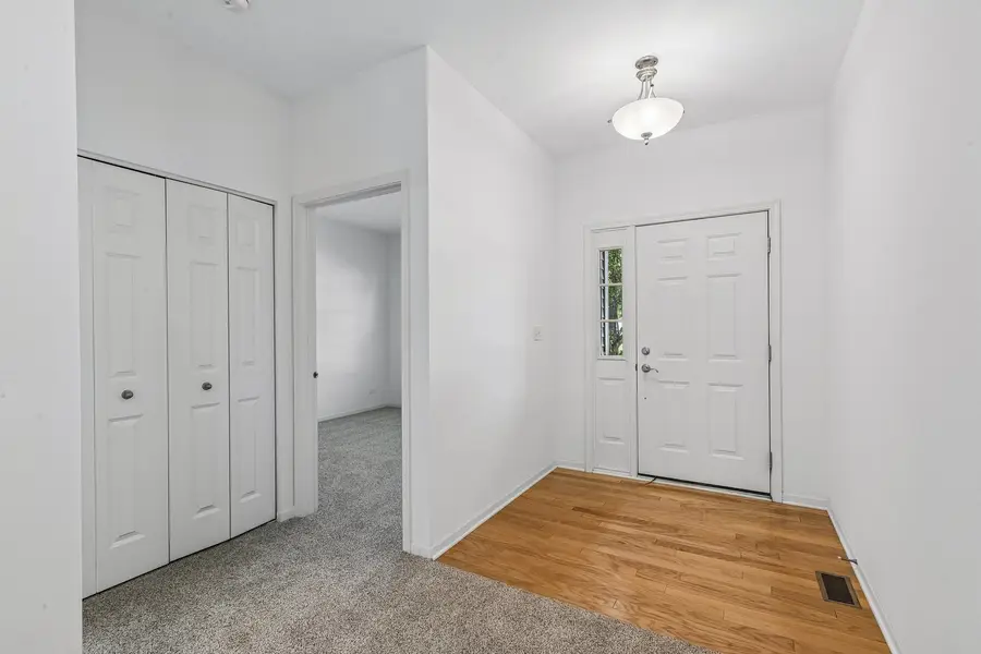 8210 Tremont Lane, Joliet, IL 60431 - #3