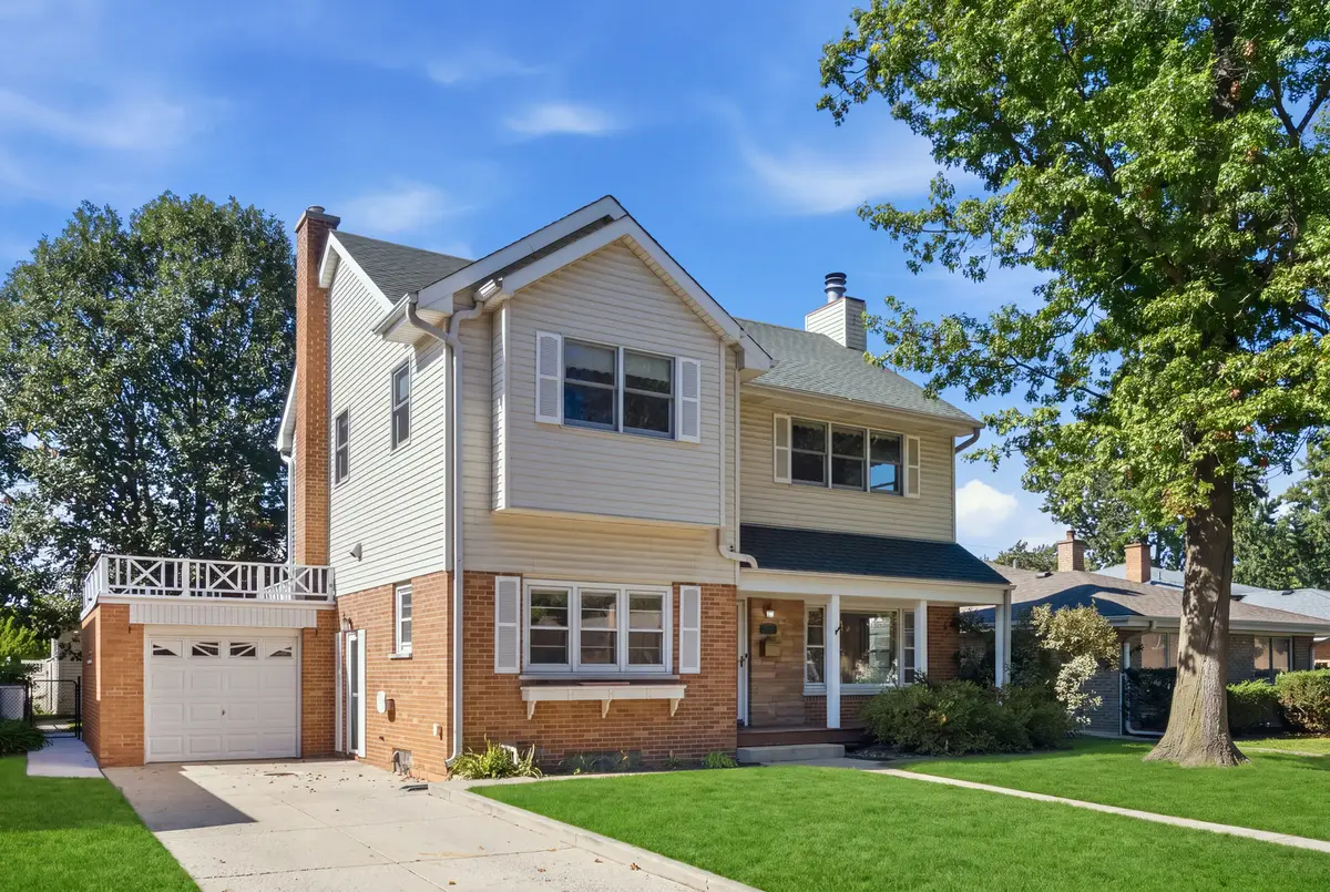 7840 Linder Avenue, Morton Grove, IL 60053 - #1