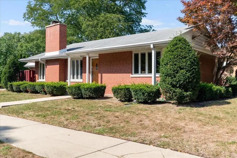 3902 Greenleaf Street, Skokie, IL 60076 - #3