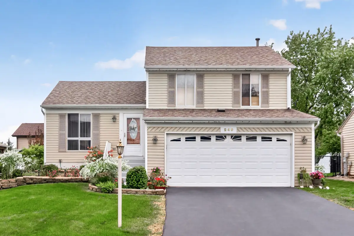 240 Iris Drive, Streamwood, IL 60107 - #1