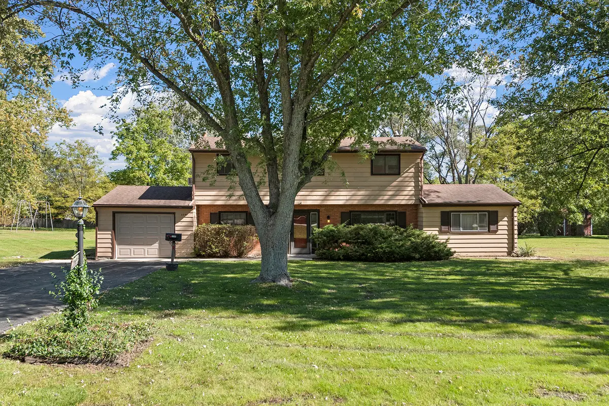 2244 Heathercliff Drive, Green Oaks, IL 60048 - #1