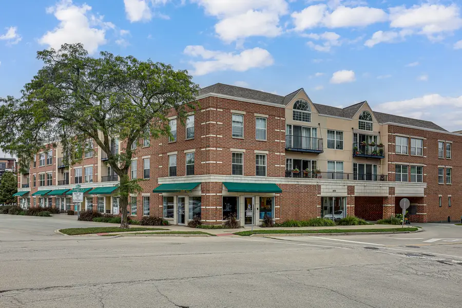 1800 Dewes Street #208, Glenview, IL 60025 - #2