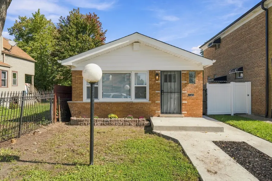 9061 S Parnell Avenue, Chicago, IL 60620 - #3