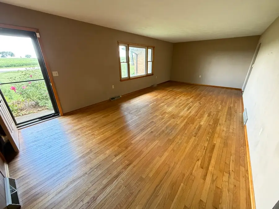 6810 Highway 96 S, Payson, IL 62360 - #3