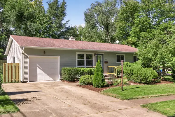 324 Birchwood Lane, DeKalb, IL 60115