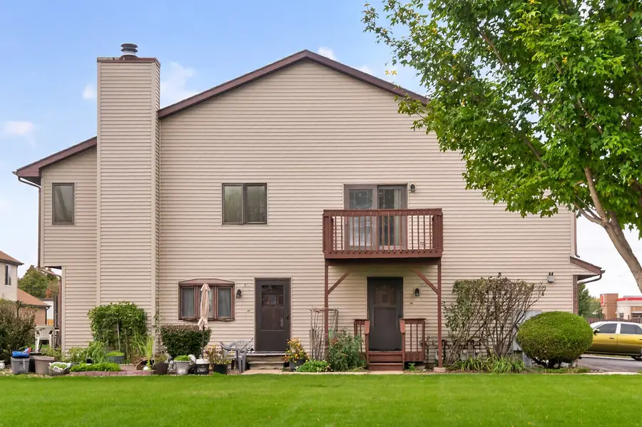 1802 Kennicott Court #1802, Sycamore, IL 60178 - #2