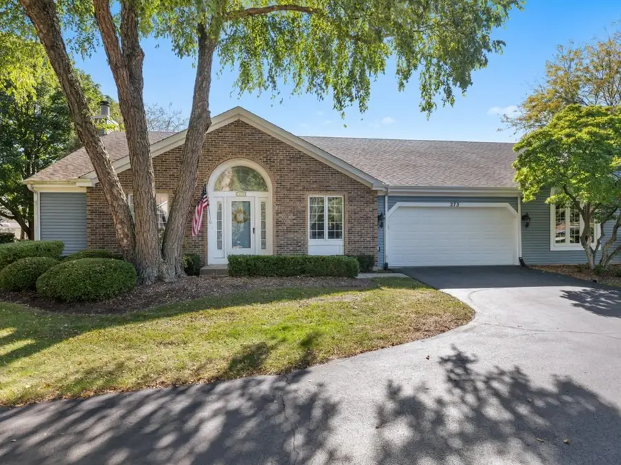 273 Governors Lane, Elgin, IL 60123 - #2