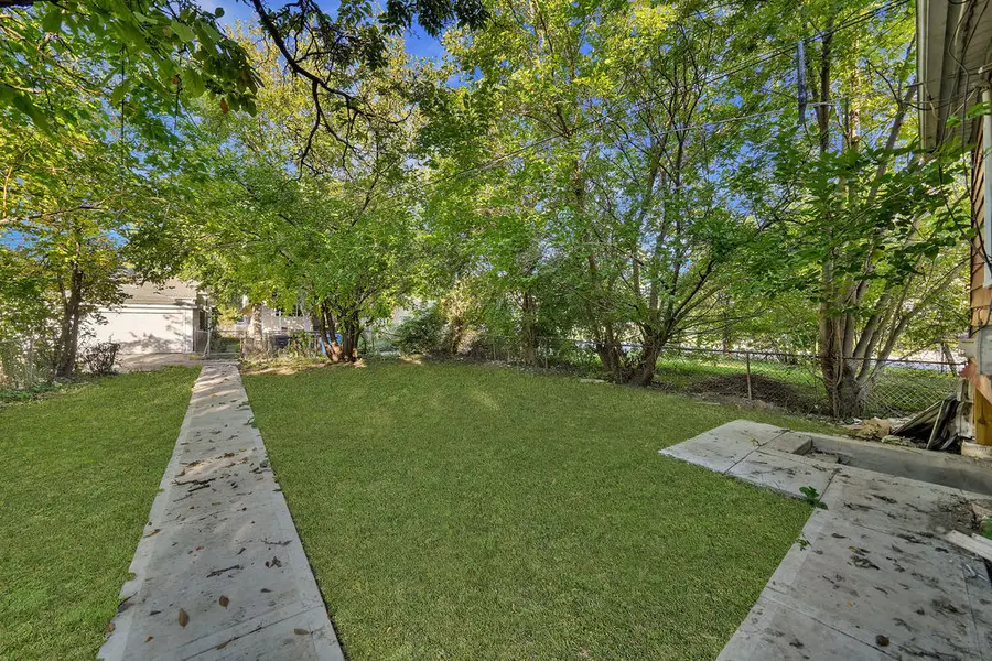 10504 S Lafayette Avenue, Chicago, IL 60628 - #3