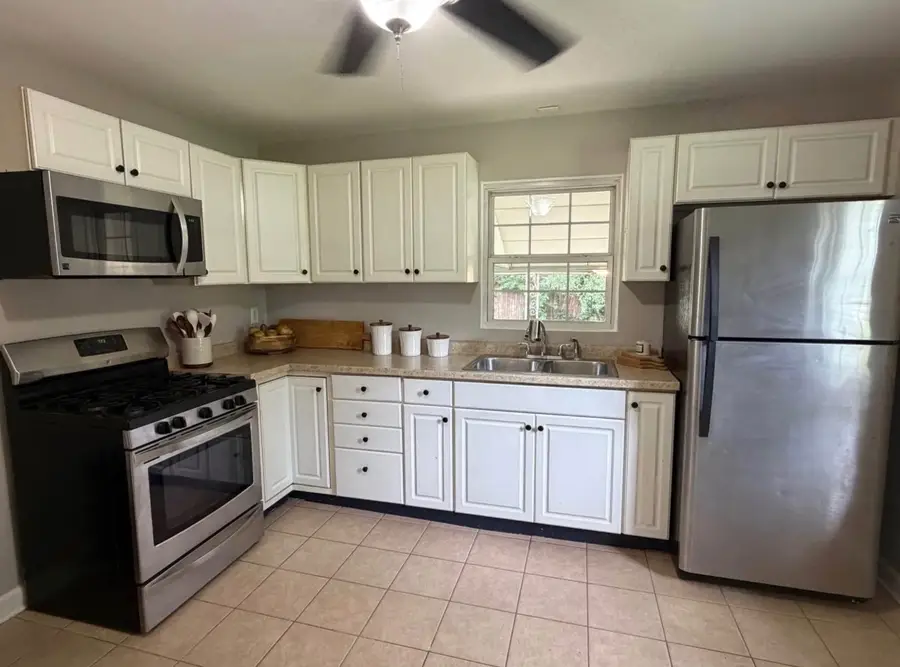 1009 Sherman Street, Joliet, IL 60433 - #3