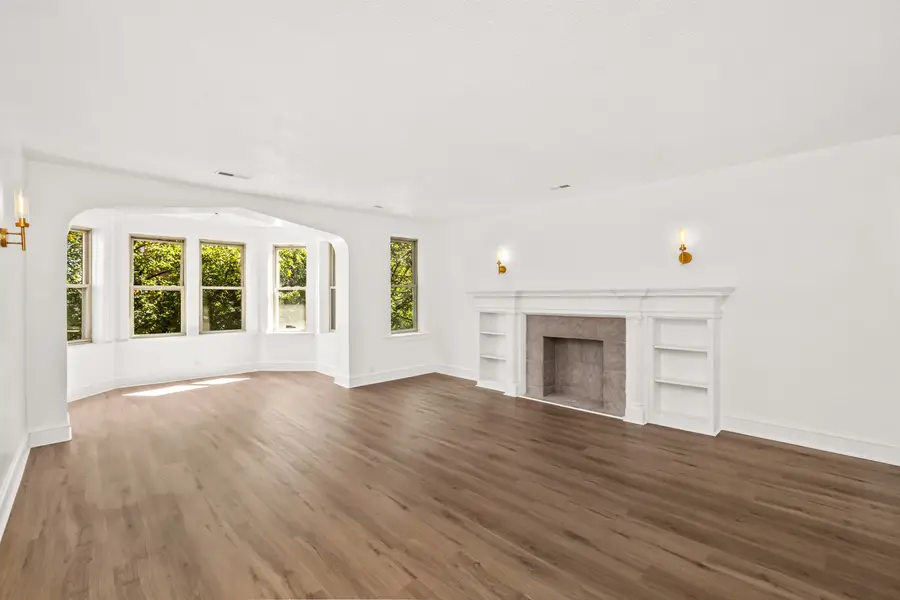 7012 S Paxton Avenue #2N, Chicago, IL 60649 - #2