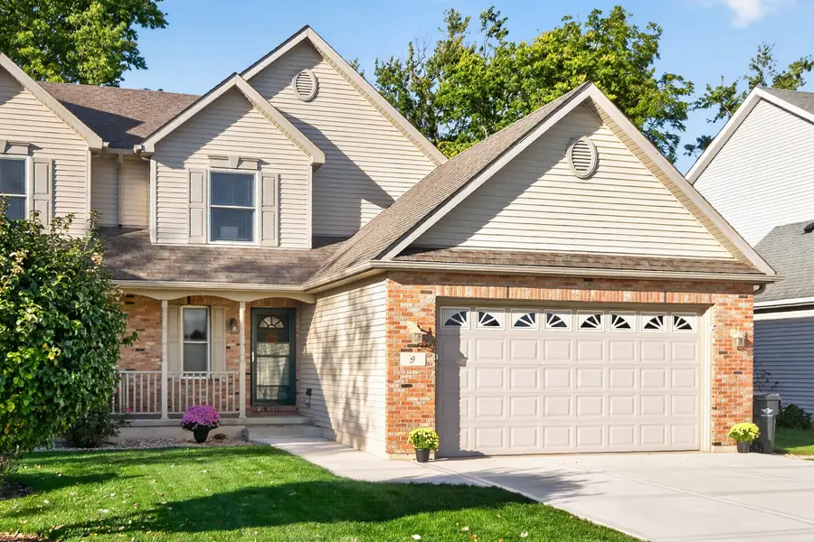 9 E South Avenue, Cortland, IL 60112 - #2