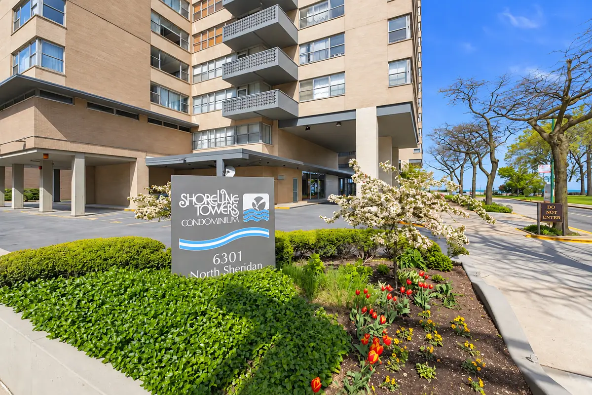 6301 N Sheridan Road #4H, Chicago, IL 60660 - #1