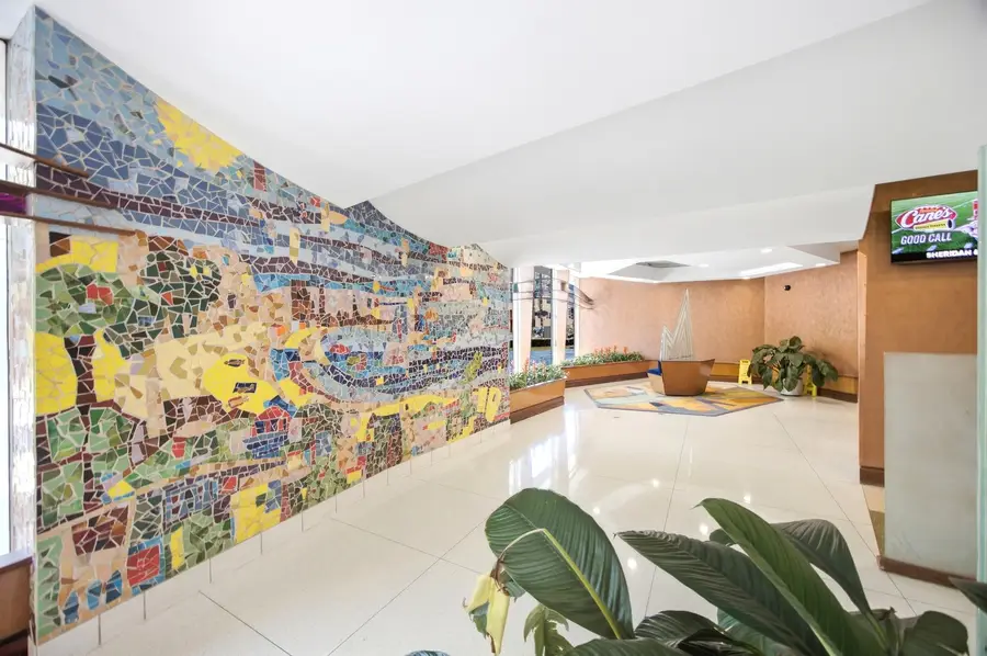 6301 N Sheridan Road #4H, Chicago, IL 60660 - #3