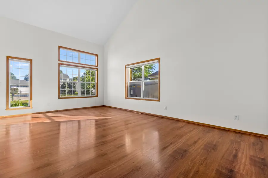 547 Logans Run, Machesney Park, IL 61115 - #2