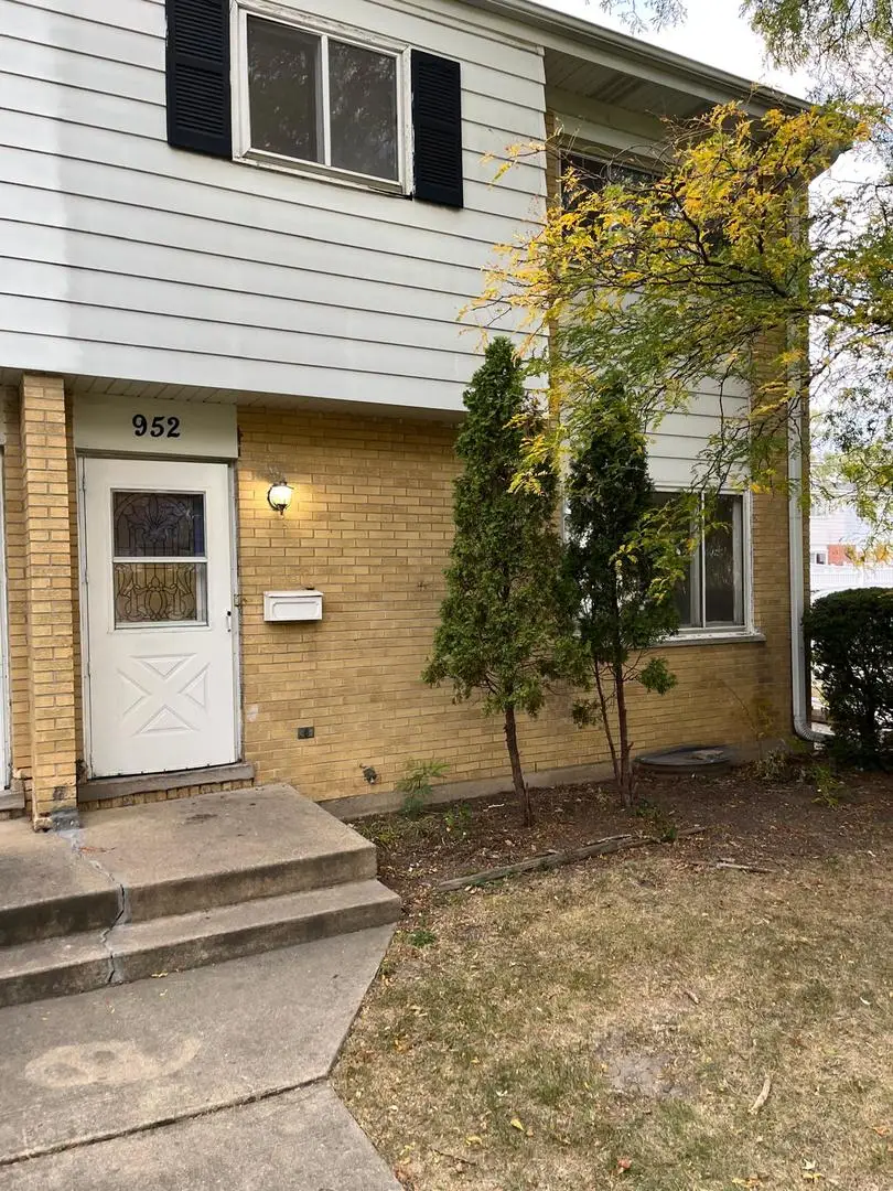 952 N Virginia Lane, Elmhurst, IL 60126 - #2