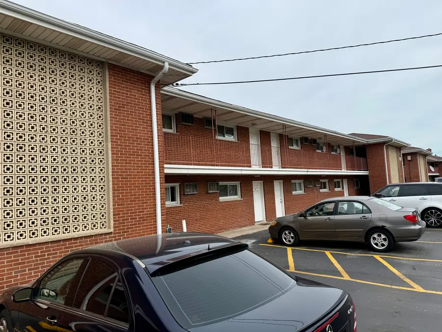 145 Dover Drive #14, Des Plaines, IL 60018 - #2