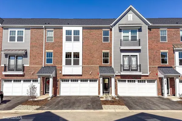 212 Mountain Interval Road #06325, Schaumburg, IL 60193