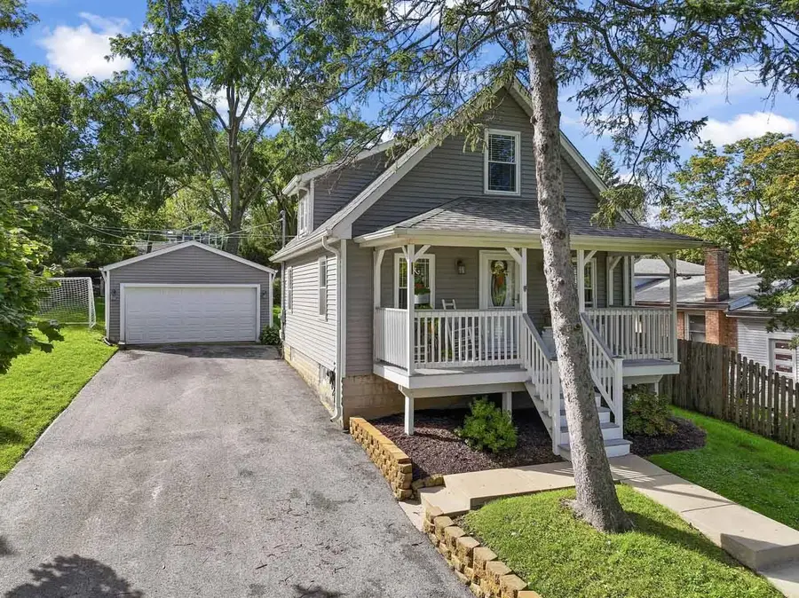 1206 Avery Avenue, Wheaton, IL 60187 - #2