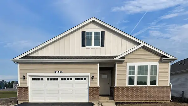 14555 S Greenbriar Drive, Plainfield, IL 60544