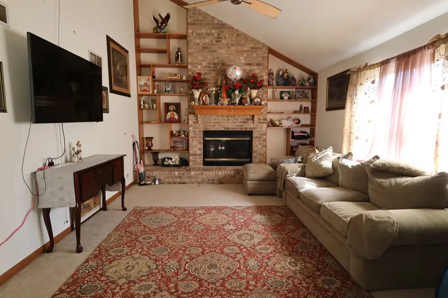 2166 Jordan Lane, Elgin, IL 60123 - #2