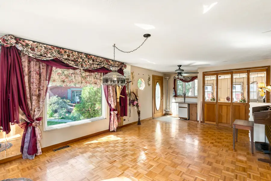 4852 N Mulligan Avenue, Chicago, IL 60630 - #3