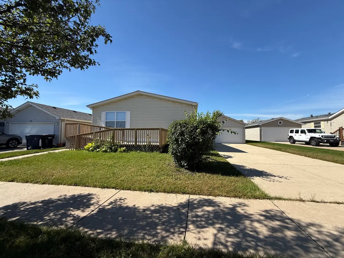322 Lilac Lane, Matteson, IL 60443 - #1