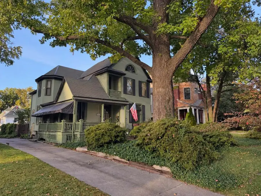 1637 York Street, Quincy, IL 62301 - #2