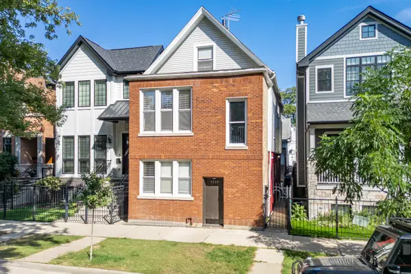 3339 N Hamilton Avenue, Chicago, IL 60618