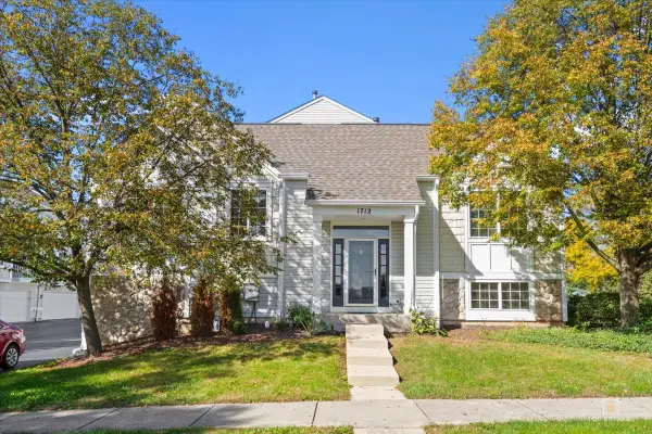 1712 Middlebury Drive #306, Aurora, IL 60503