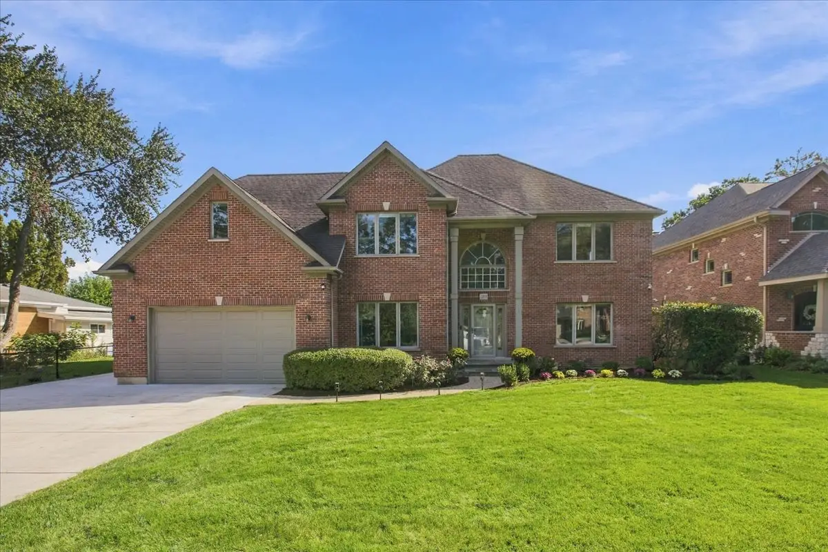 1203 N Burning Bush Lane, Mount Prospect, IL 60056 - #1