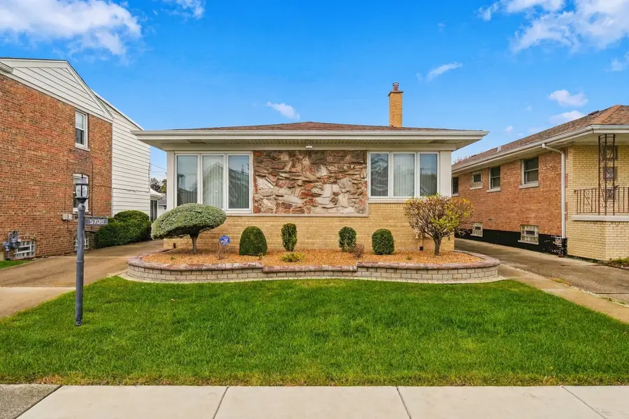 5708 S Newcastle Avenue, Chicago, IL 60638 - #2