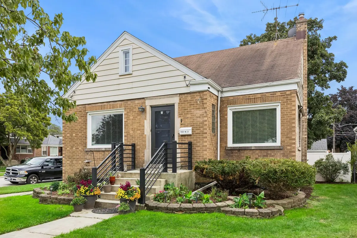 9001 W 23rd Street, North Riverside, IL 60546 - #1