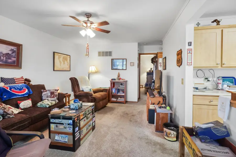 405 Gentleman Street, Ottawa, IL 61350 - #3