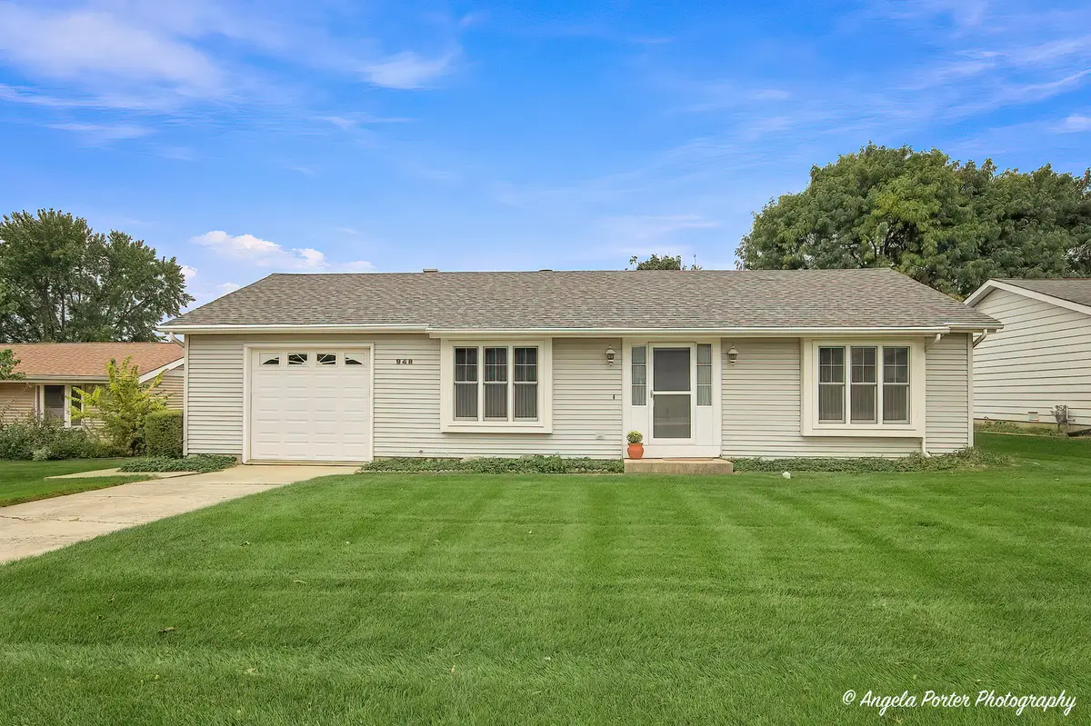 948 Wiltshire Drive, McHenry, IL 60050 - #1