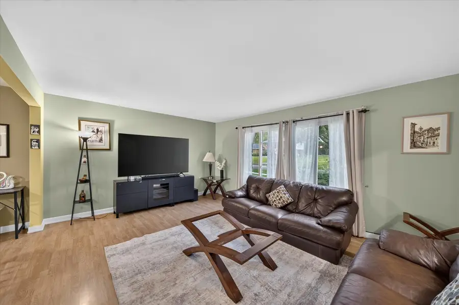 824 Dolores Drive, Bensenville, IL 60106 - #2