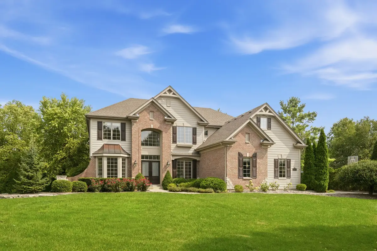 3818 Grand View Court, Saint Charles, IL 60175 - #1